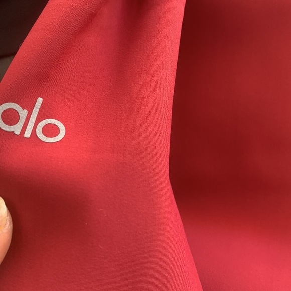 ALO High Waist Ripped Warrior Leggings in Maroon Red XS - Picture 3 of 5